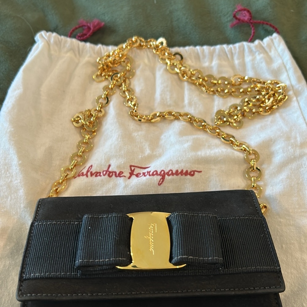 Salvatore Ferragamo Belt bag with Chain Strap ๐ค๐EUC๐ค๐ - Picture 9 of 9